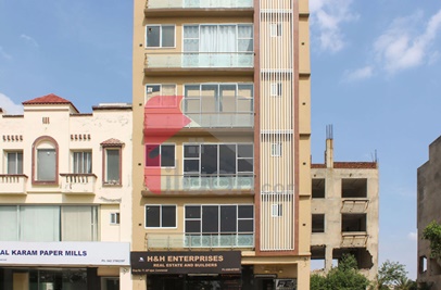 5 Marla Building for Sale in Janiper Block, Sector C, Bahria Town, Lahore