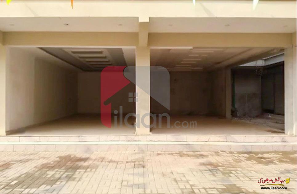 220 Sq.ft Shop for Rent on Multan Public School Road, Multan