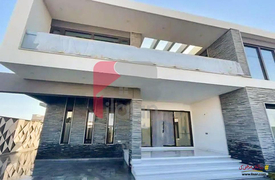 1000 Square Yard House for Rent in Phase 8, DHA, Karachi