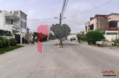 50 Sq.yd  Shop for Sale in Muslim Commercial Area, Phase 6, DHA Karachi