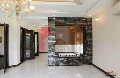 1000 Square Yard House for Sale in Phase 8, DHA, Karachi