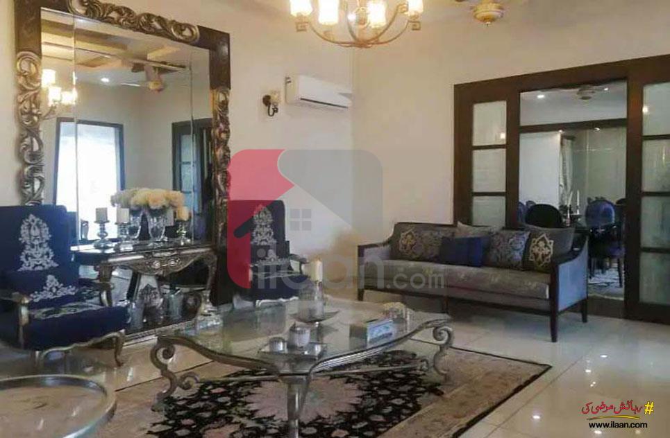 700 Square Yard House for Sale in Phase 6, DHA, Karachi
