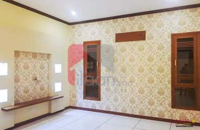 665 Square Yard House for Sale in Phase 8, DHA, Karachi