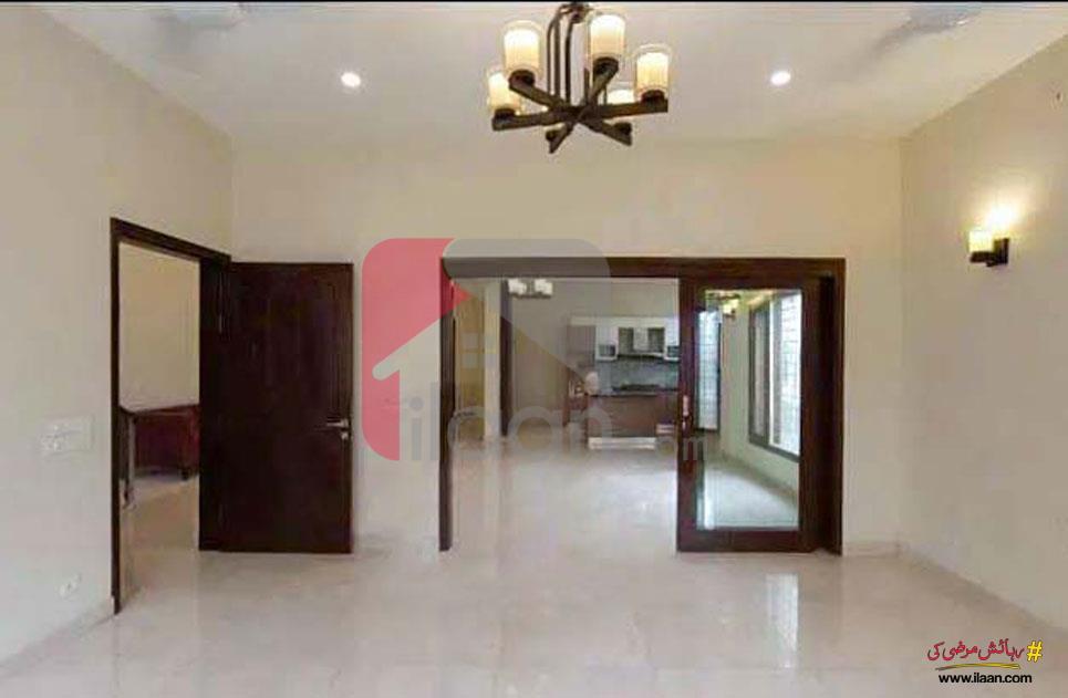 150 Square Yard House for Sale in Phase 8, DHA, Karachi