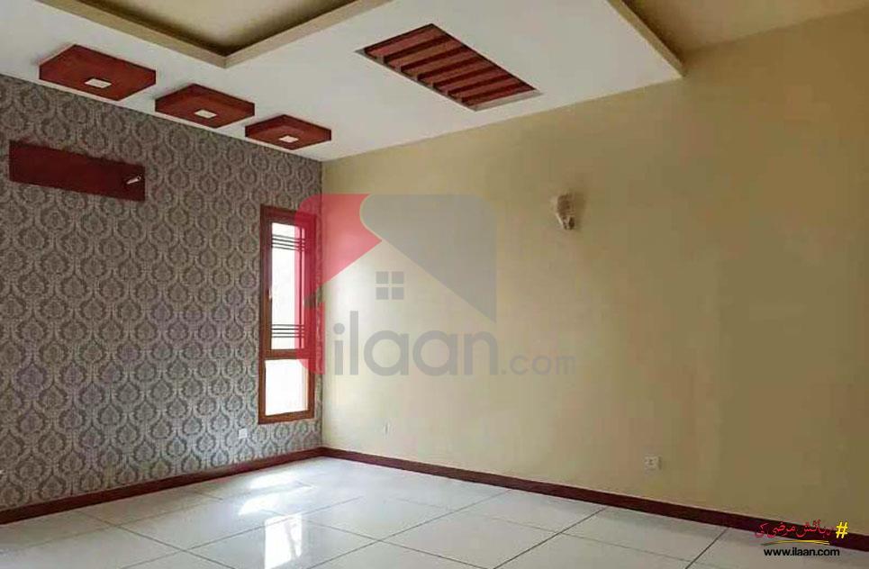665 Square Yard House for Sale in Phase 8, DHA, Karachi