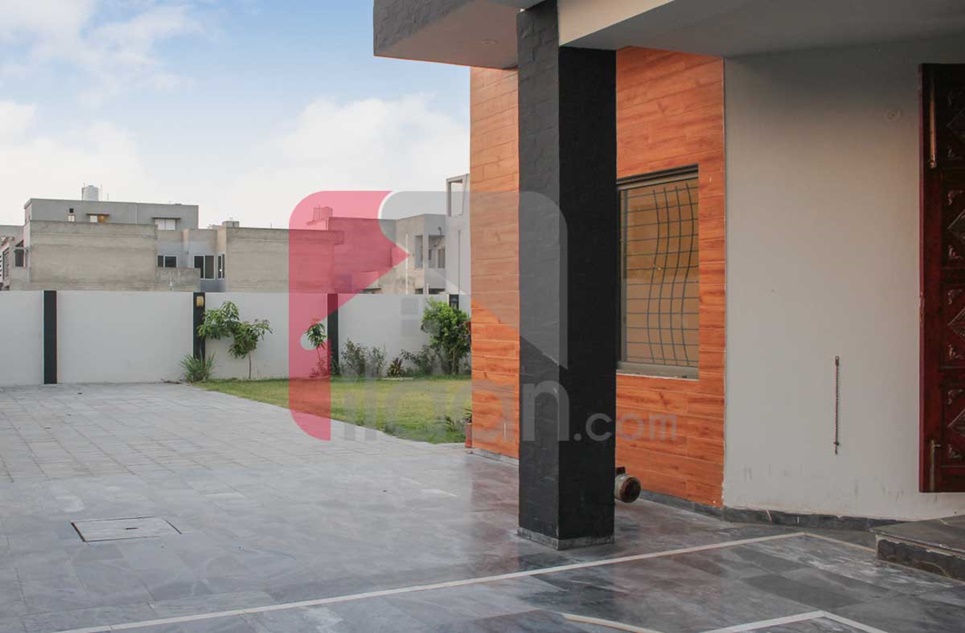 2 Kanal House for Sale in Block E2, IEP Engineers Town, Lahore