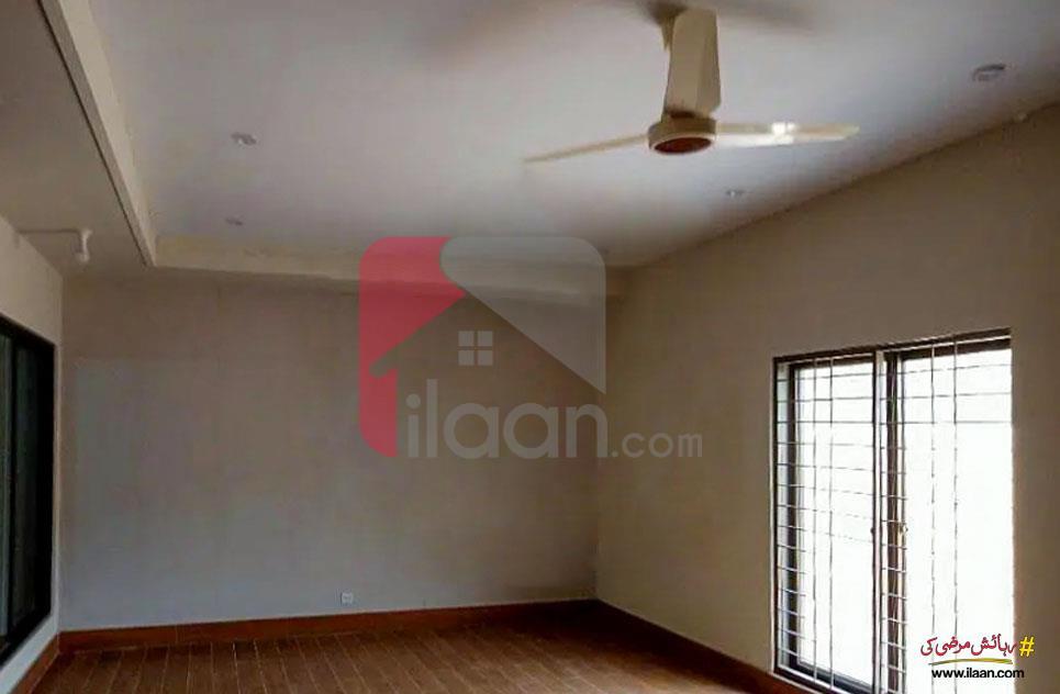2 Kanal House for Rent in Gulberg-3, MM Alam Road, Lahore