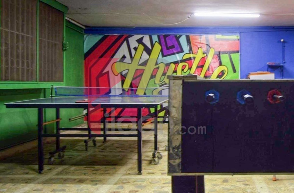 999 Sq.ft Office for Rent in PECHS, Karachi