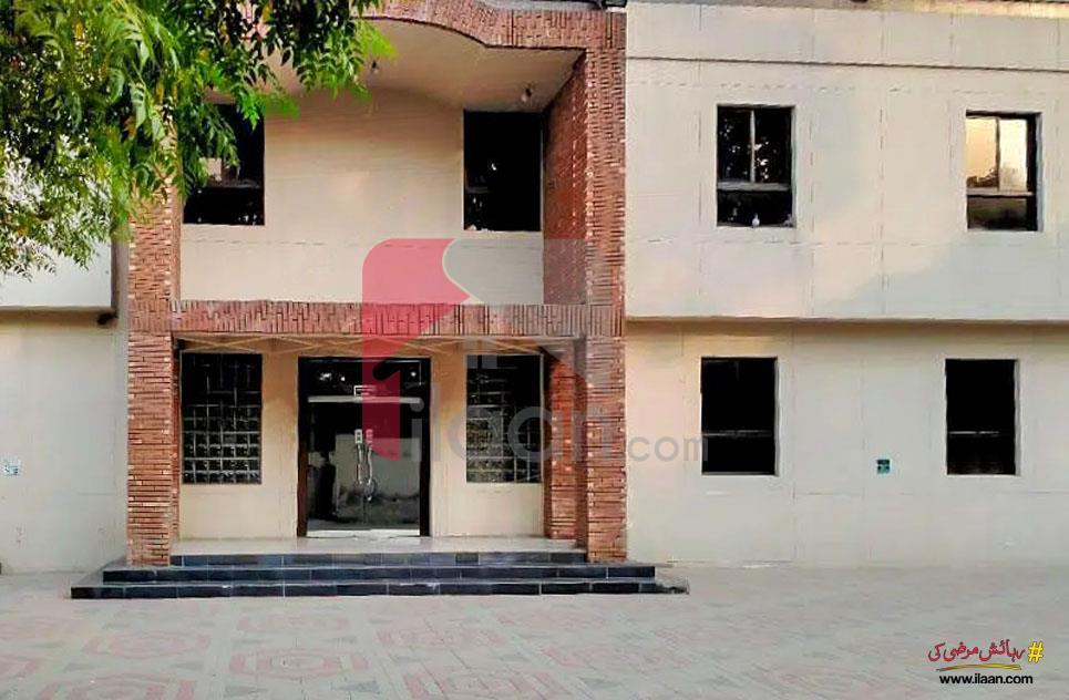 4 Kanal Building for Rent in Gulberg-3, Lahore