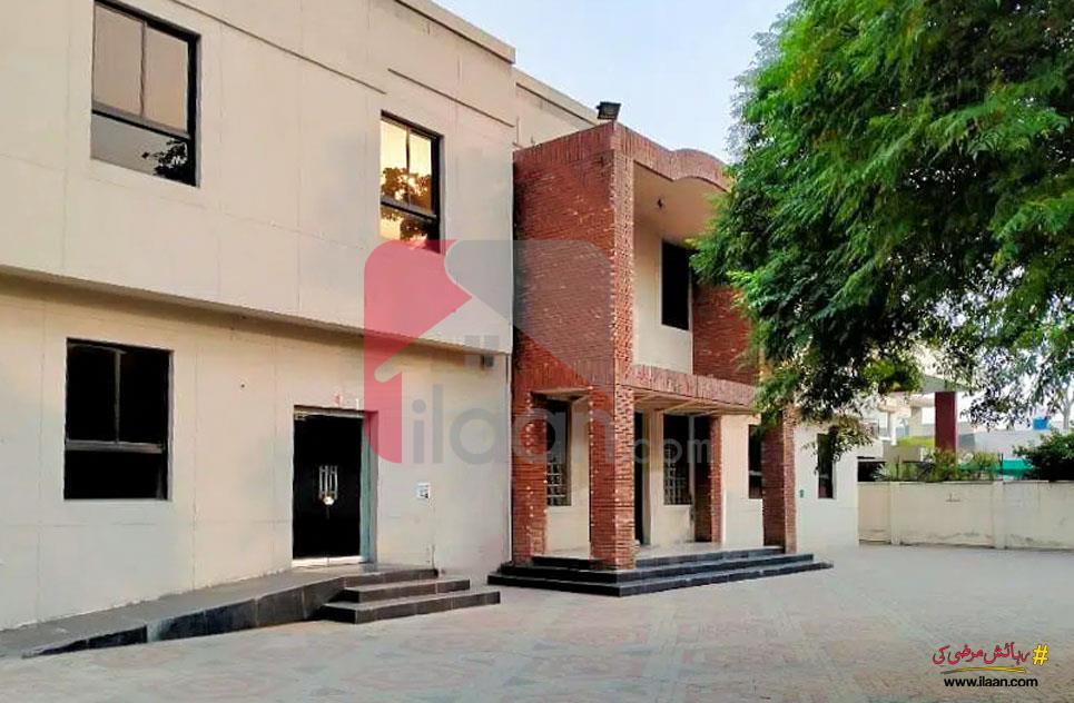 8 Kanal Building for Sale on Main Boulevard, Gulberg-3, Lahore