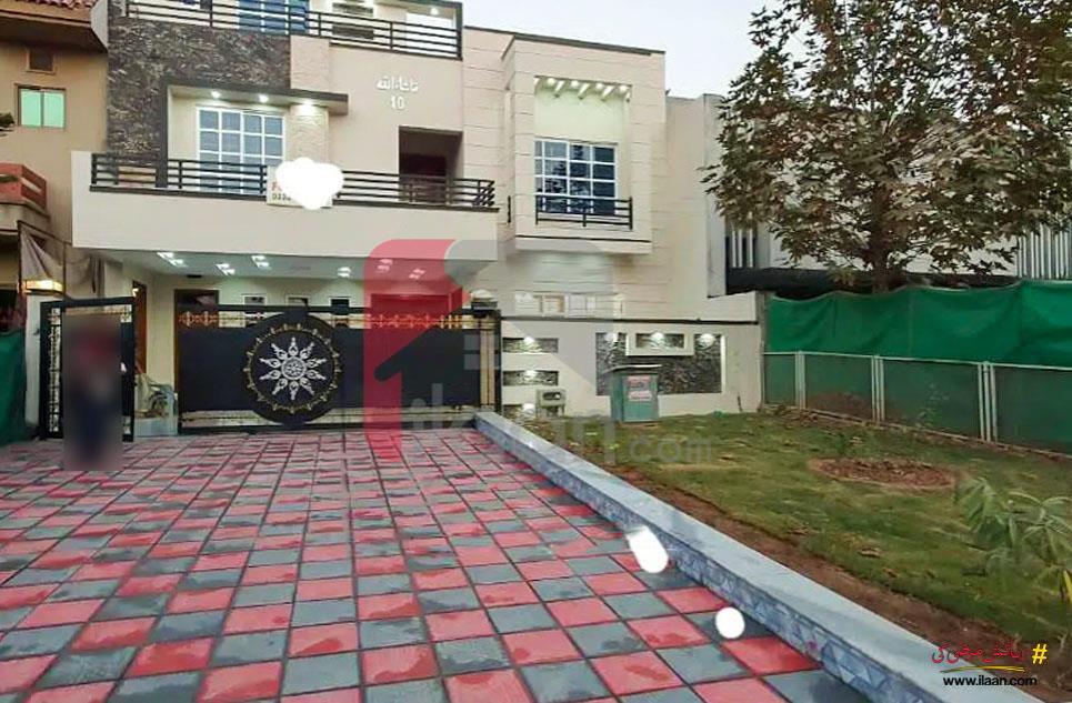 10 Marla House for Sale in G-13/1, Islamabad