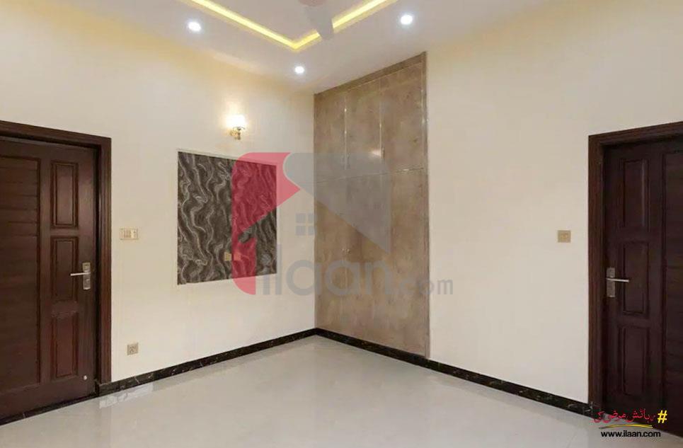 10 Marla House for Rent in E 11/4, Islamabad