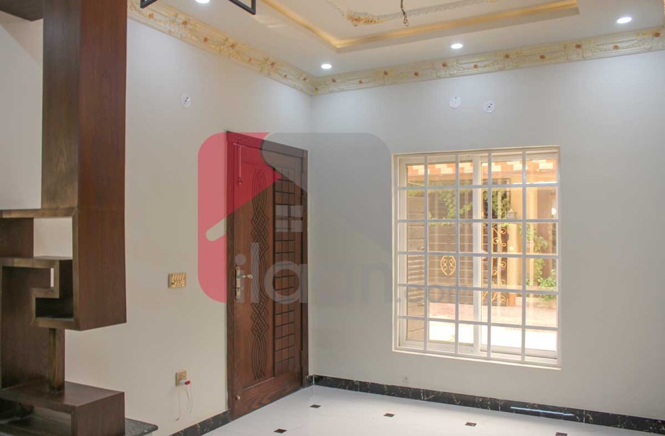 3.5 Marla House for Sale in Block R1, Phase 2, Johar Town, Lahore