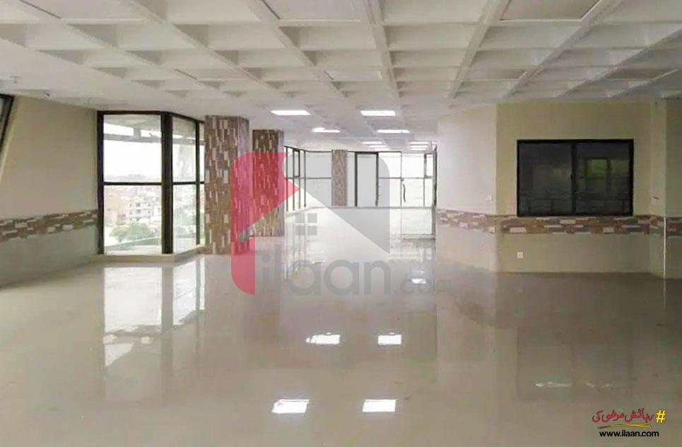 10 Marla Office for Rent in Gulberg-3, Lahore