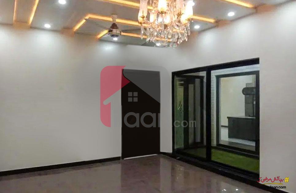 10 Marla House for Sale in Executive Block, Eden Garden, Faisalabad