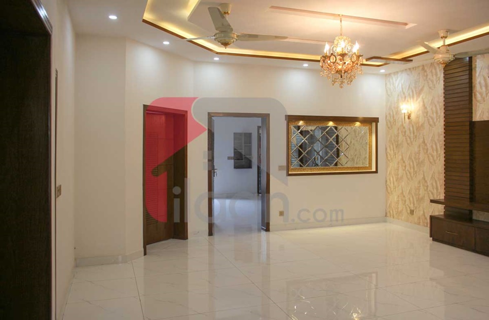 10 Marla House for Sale in Overseas B Extension, Sector D, Bahria Town, Lahore