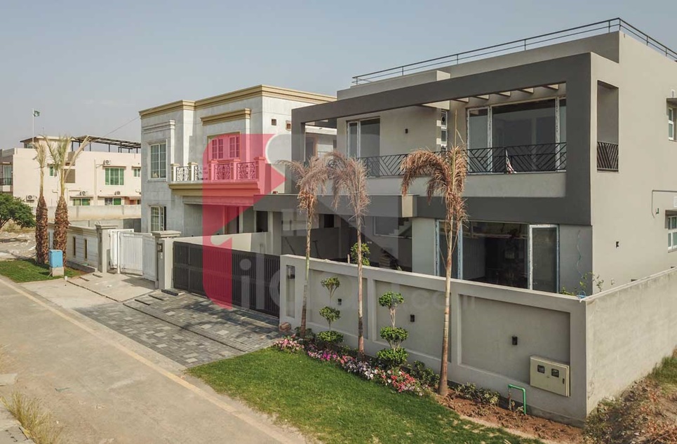 1 Kanal House for Sale in Block Y, Phase 7, DHA Lahore