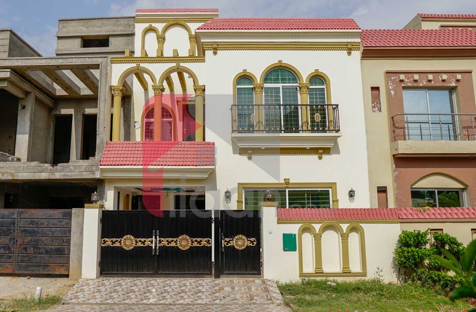 5 Marla House for Sale in Bahria Nasheman, Lahore