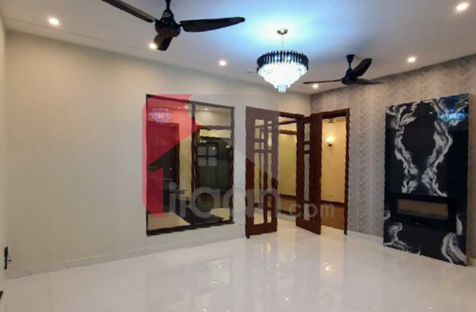10 Marla House for Sale in Block Y, Phase 7, DHA Lahore
