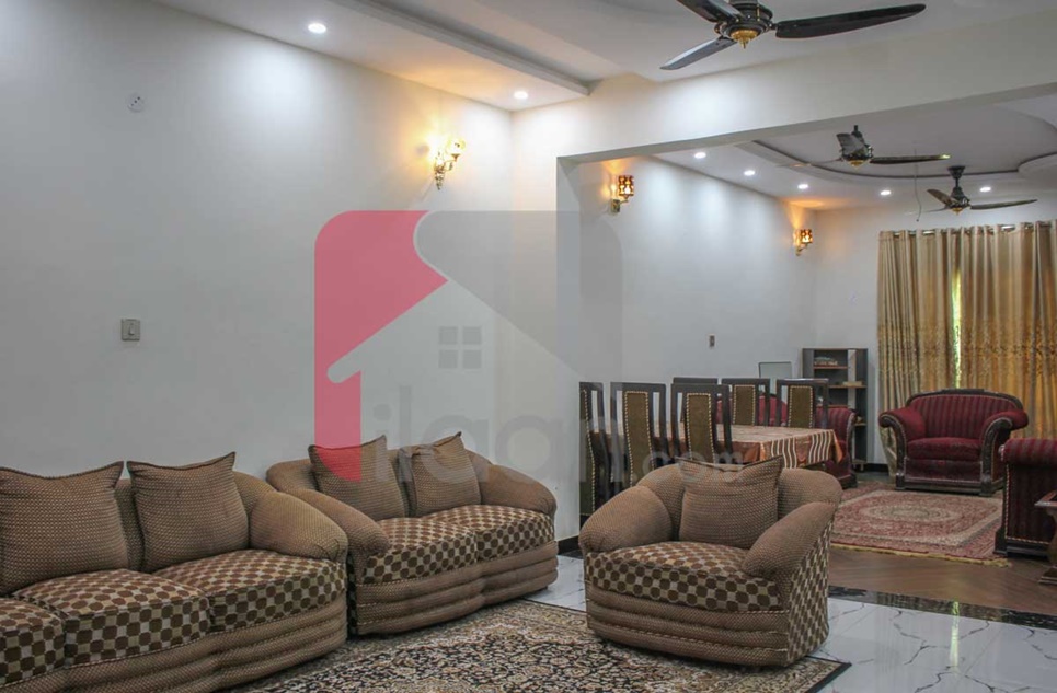 9 Marla House for Sale in Southern Block, Phase 1, Bahria Orchard, Lahore