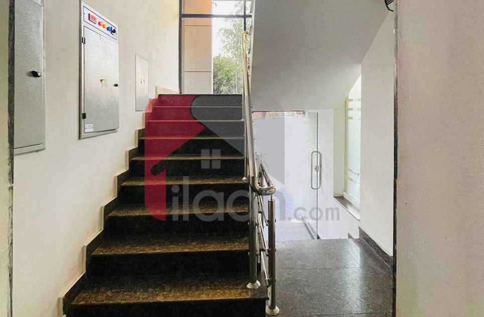 8 Marla Office for Rent in Phase 8, DHA Lahore