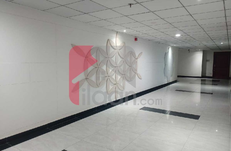 2 Bed Apartment for Rent in Gold Crest Grand Mall, Phase 4, DHA Lahore (Furnished)