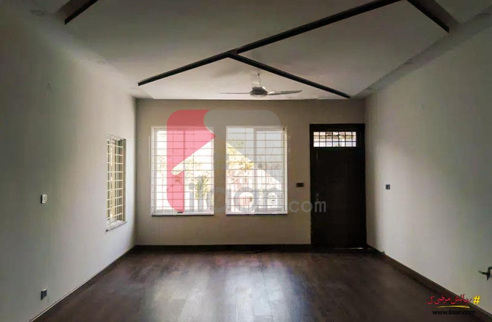 12.4 Marla House for Sale in I-8/2, Islamabad