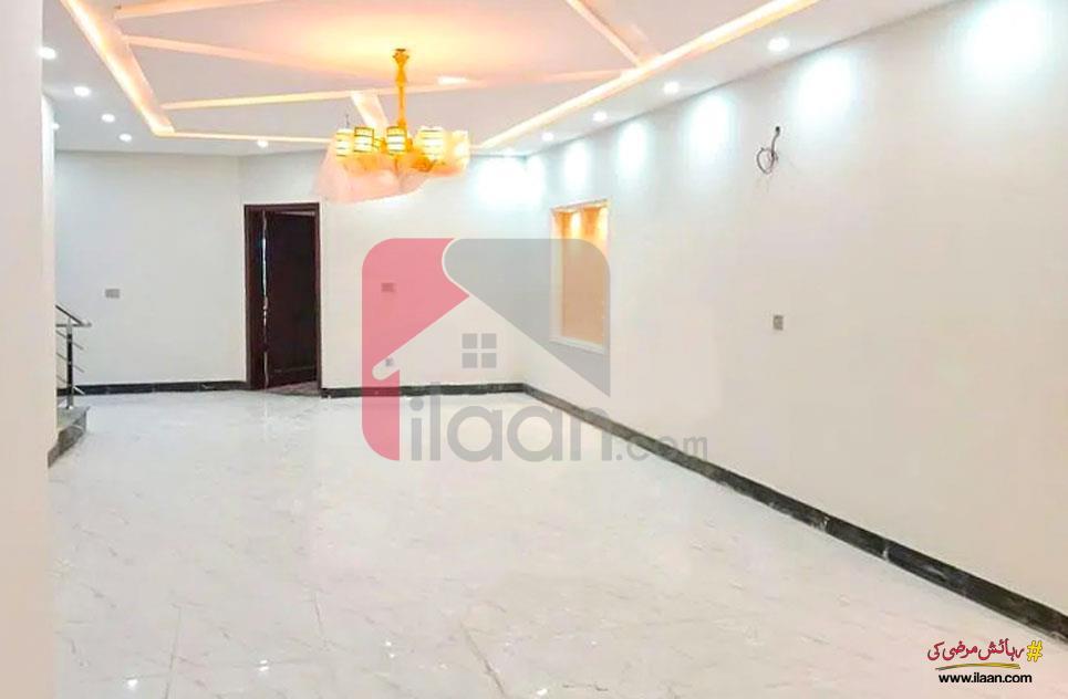 10 Marla House for Sale in Kakezai Housing Society, Lahore