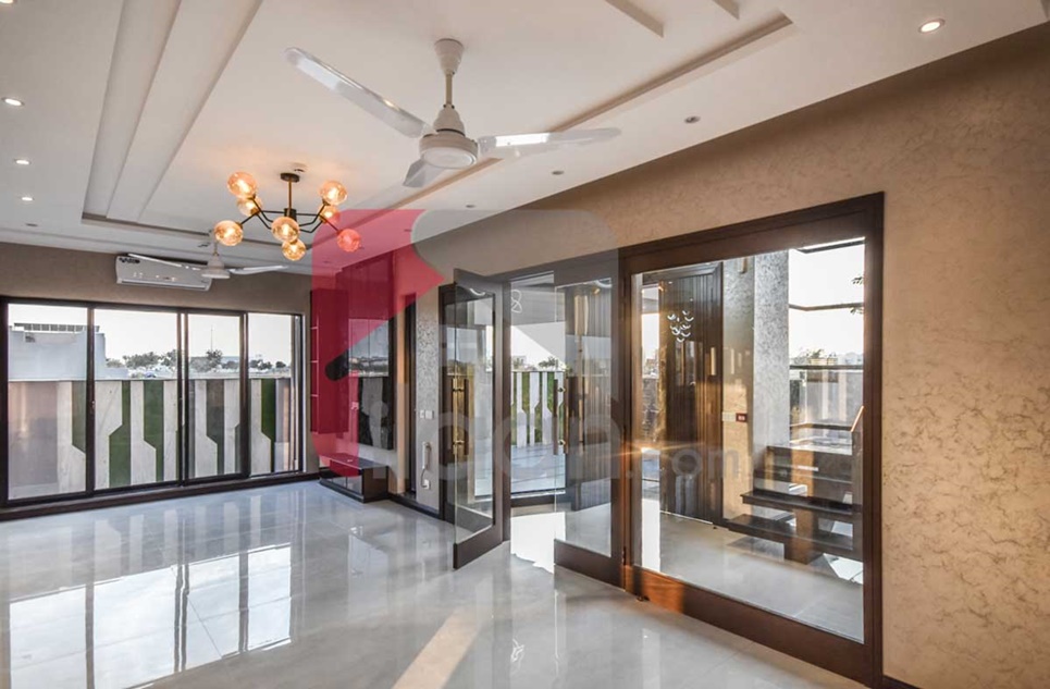 10 Marla House for Sale in State Life Housing Society, Lahore