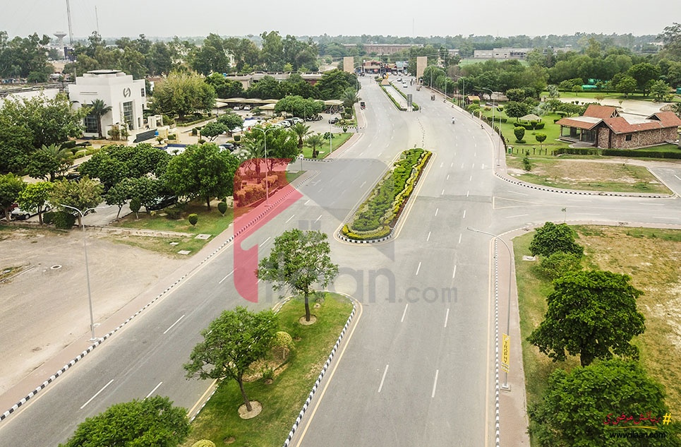 2 Kanal House for Sale in Lake City, Lahore (Gray Structure)