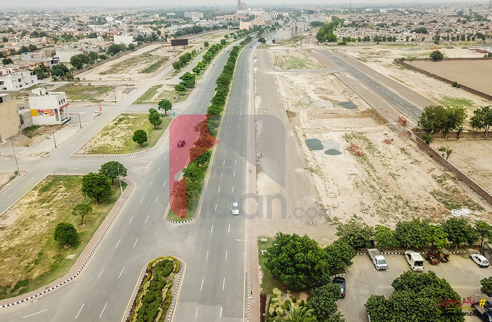 10 Marla Plot for Sale in Block M2 A, Lake City, Lahore
