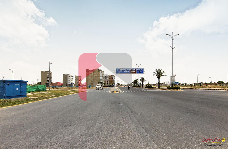 8 Marla Commercial Plot (Plot no B-89/4) for Sale in Phase 8 - Commercial Broadway, DHA Lahore