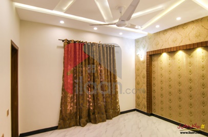 10 Marla House for Rent in Block R, Paragon City, Lahore