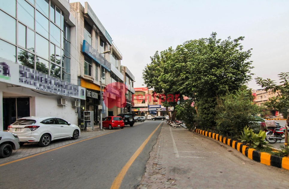 2 Bed Apartment for Rent in Block A, Central Park Housing Scheme, Lahore