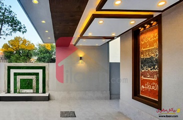 10 Marla House for Sale in Jasmine Block, Sector C, Bahria Town, Lahore