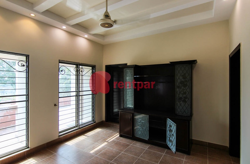 1 Kanal House for Rent in Block HH, Phase 4, DHA Lahore