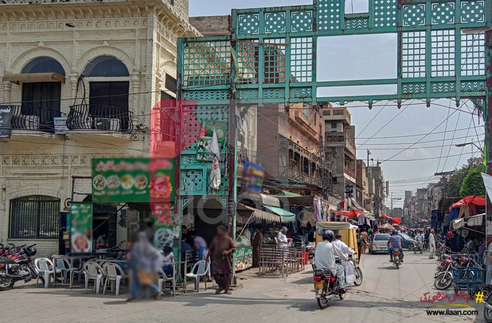 2.25 Marla Shop for Sale in Old Anarkali, Lahore