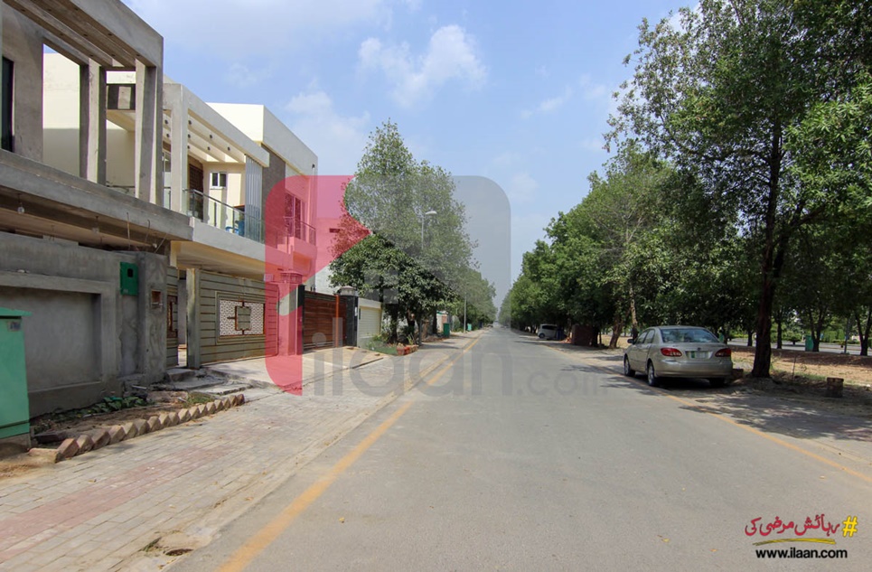 1053 Sq.ft Office for Rent in Nishtar Block, Sector E, Bahria Town, Lahore