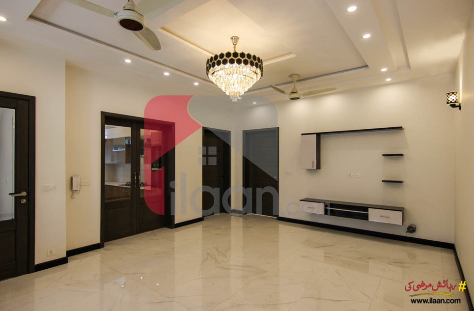 10 Marla House for Sale in Overseas B, Sector D, Bahria Town, Lahore