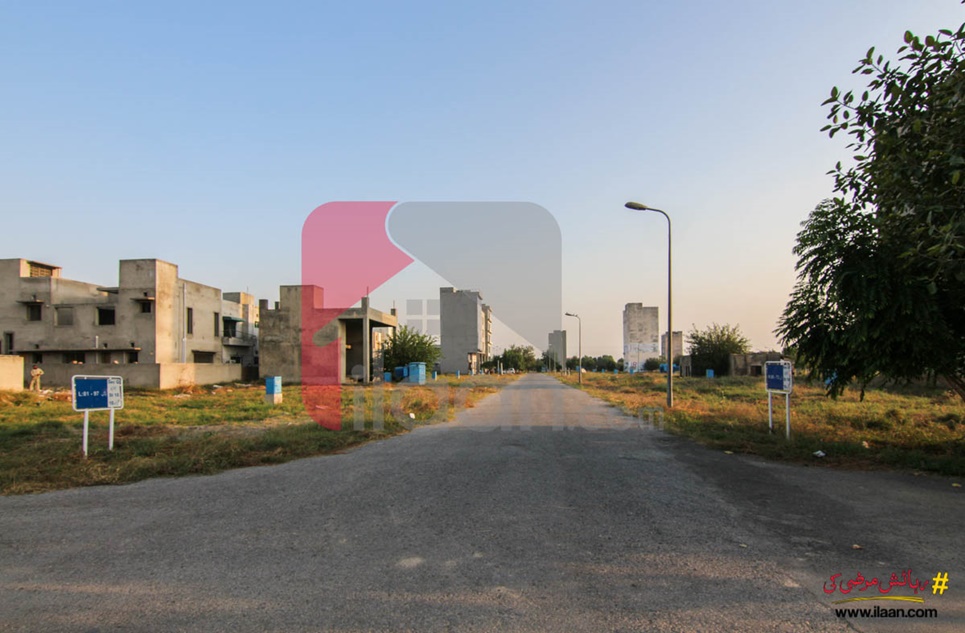 16 Marla Plot (Plot no 136) for Sale in Block Q, Phase 8 - Air Avenue, DHA Lahore