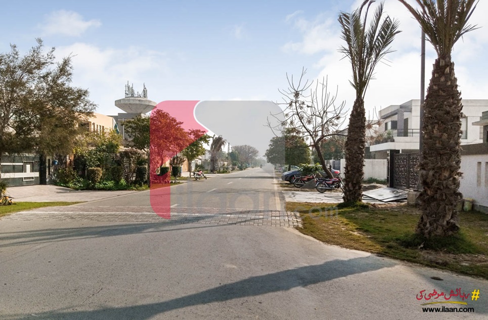 1 Kanal Plot (Plot no 105) for Sale in Block B, Phase 8 - Park View, DHA Lahore