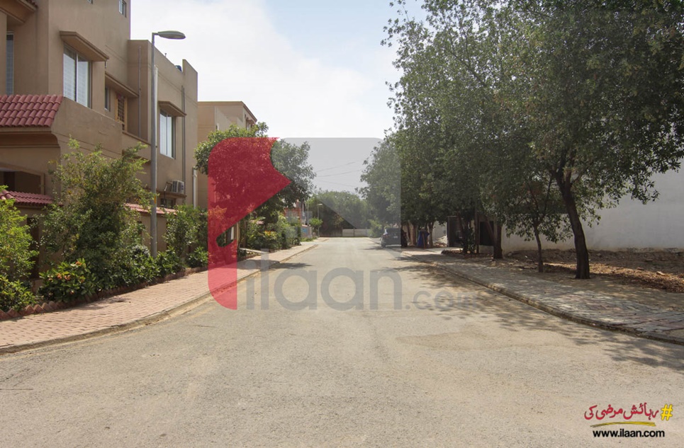 450 Sq.ft Shop for Sale in Iqbal Block, Sector E, Bahria Town, Lahore