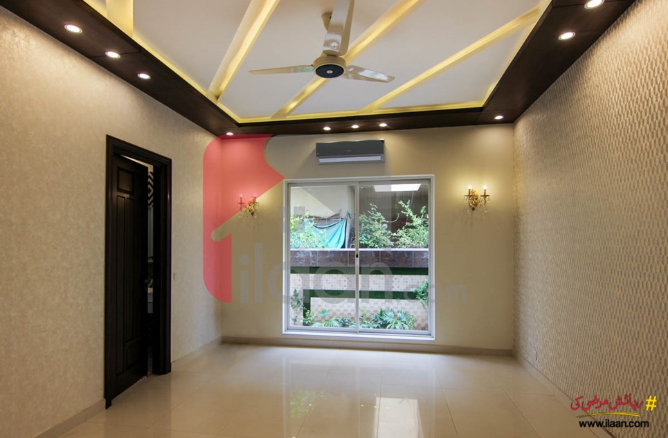 1 Kanal House for Sale in Block DD, Phase 4, DHA Lahore