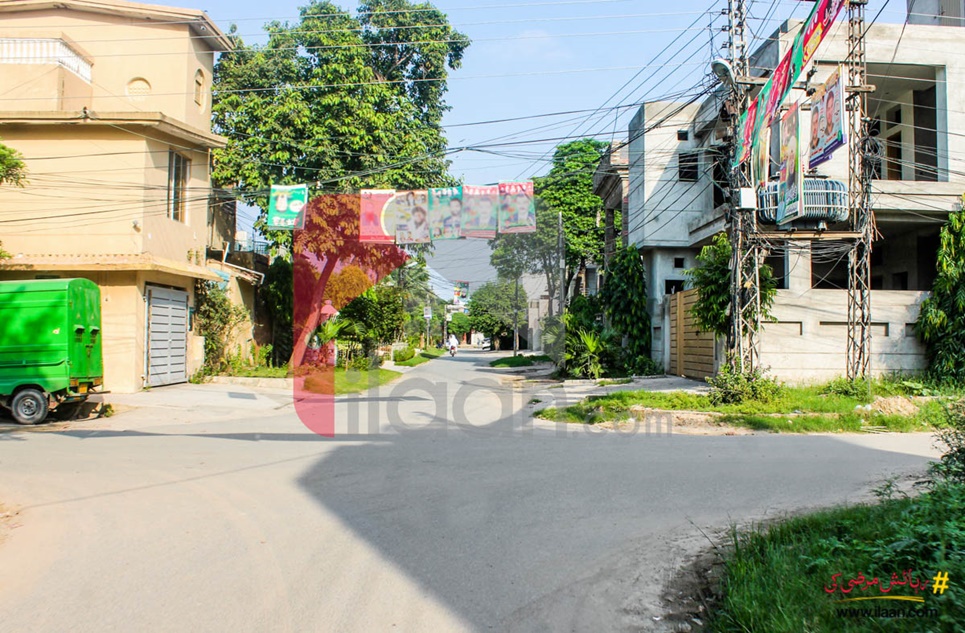 3.5 Marla Commercial Plot for Sale in Officer Colony, Lahore