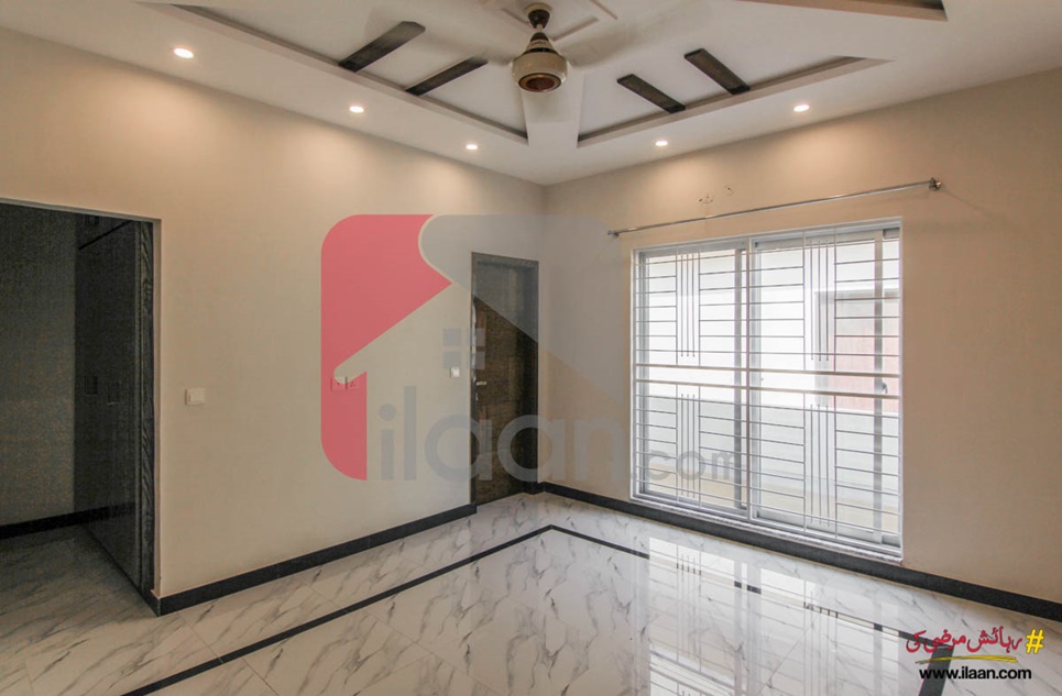 10 Marla House for Sale in Block F, Central Park Housing Scheme, Lahore