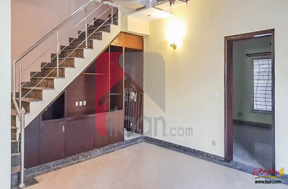 9.75 Marla House for Sale in Phase 3, DHA Lahore