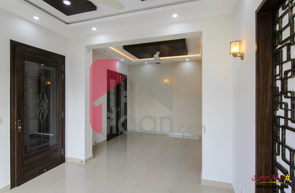 1 Kanal House for Sale in Block L, Phase 6, DHA Lahore