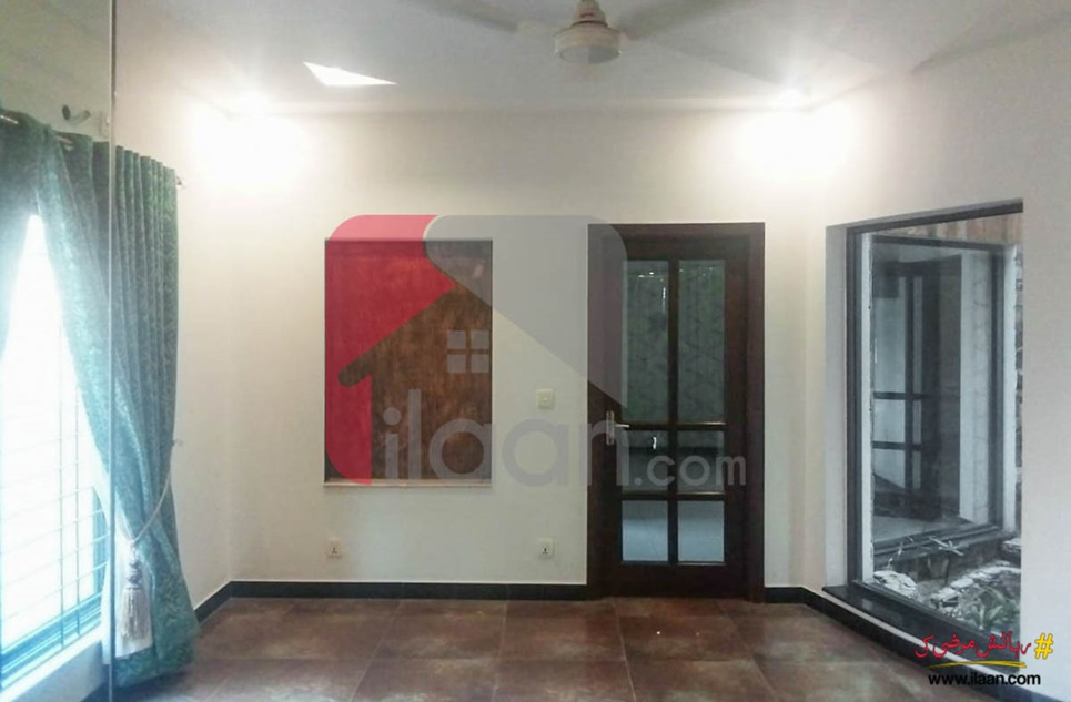 1 Kanal House for Sale in Block B, Phase 6, DHA Lahore