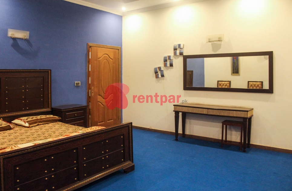 3 Kanal Building for Rent in Block R, Phase 2, Johar Town, Lahore