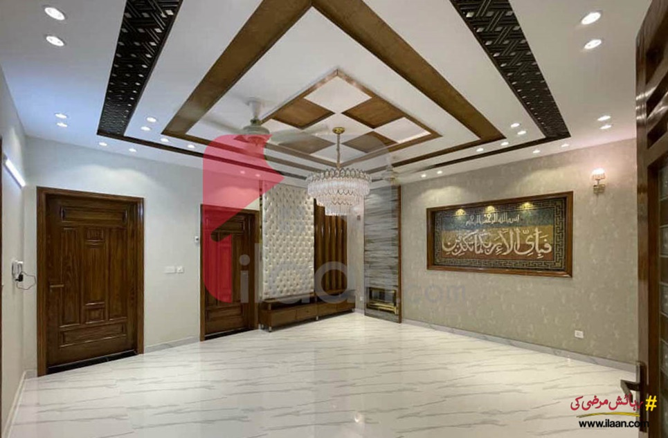 10 Marla House for Sale in Janiper Block, Bahria Town, Lahore 